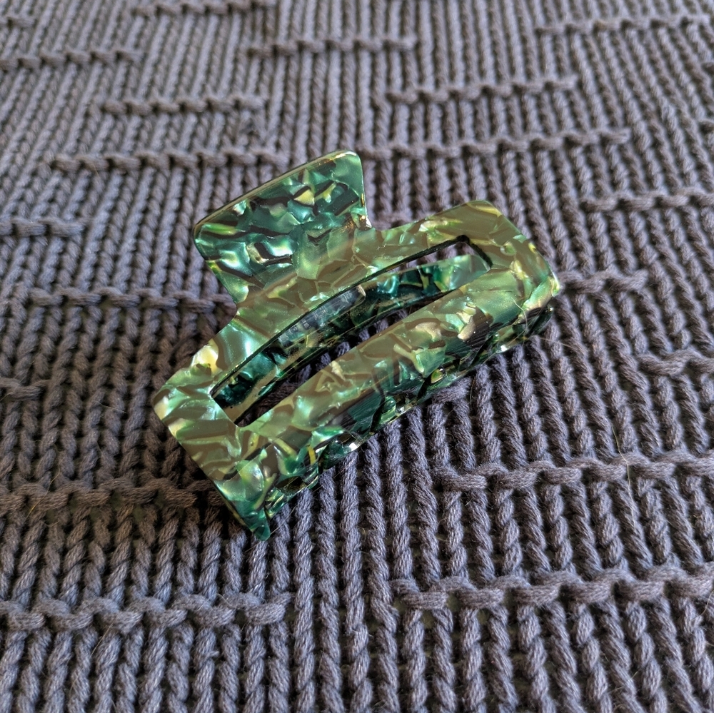 Jade Green Hairclip 🆓 w purchase